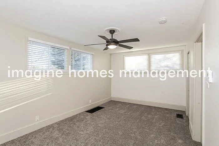 3424 Ridgewood Ave — Photo 9