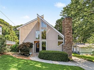 489 Trabert Ave NW, Atlanta, GA 30309
