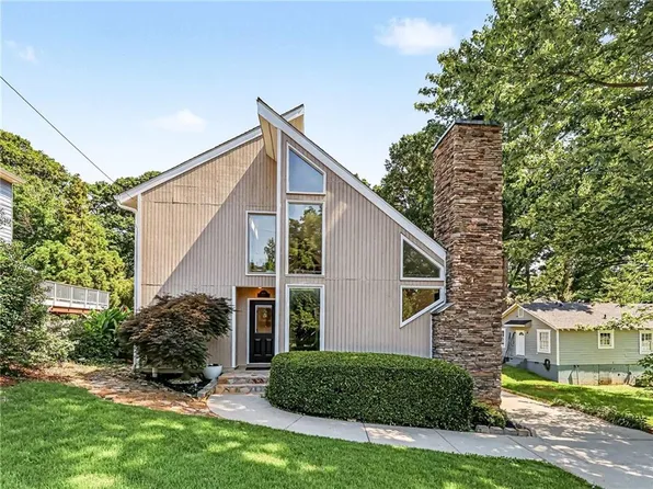 489 Trabert Ave NW, Atlanta, GA 30309