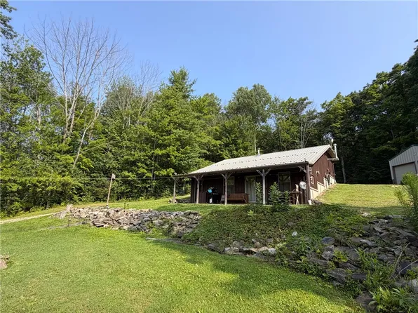 7196 Cloverleaf Rd, Belfast, NY 14711