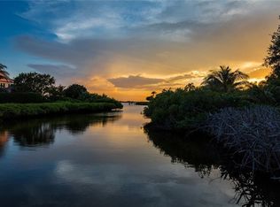 1435 Shorelands Dr W, Vero Beach, FL 32963