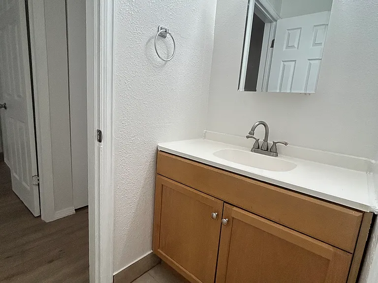 16494 E 13th Pl — Photo 10