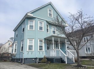 16 Crescent Rd, Pawtucket, RI 02861
