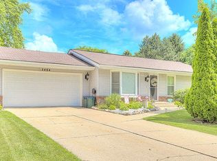 5464 Pebble Creek Trl, Loves Park, IL 61111