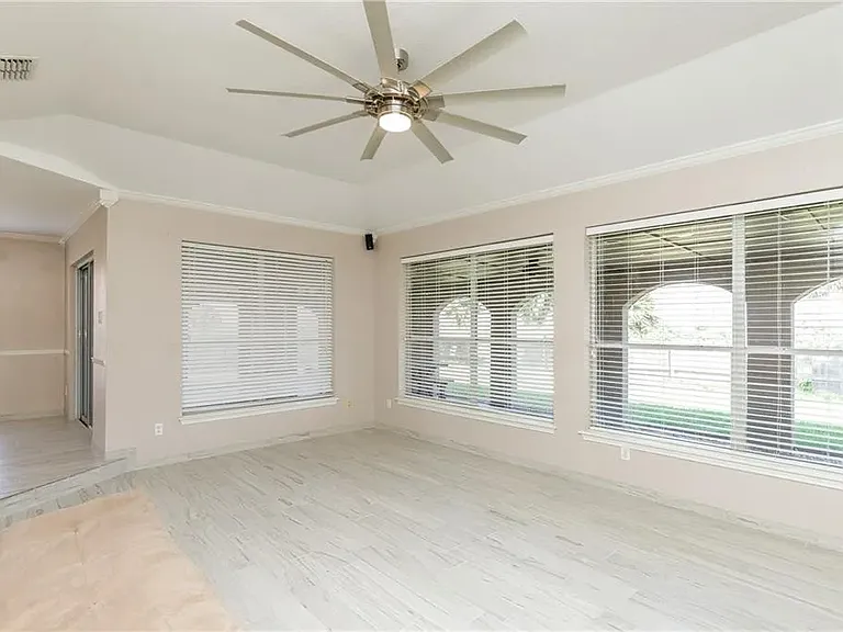 14882 Highland Mist Dr — Photo 36