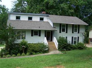 152 Lake Bowen Dr, Inman, SC 29349