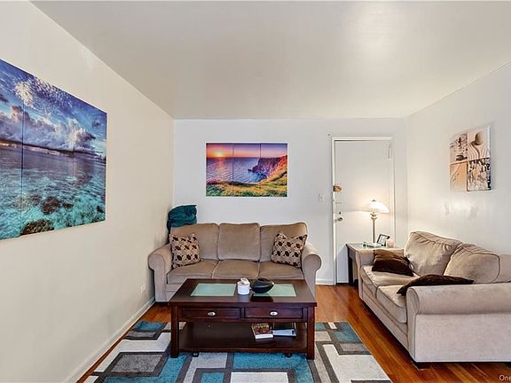 4th image of 814 Tilden St #3C