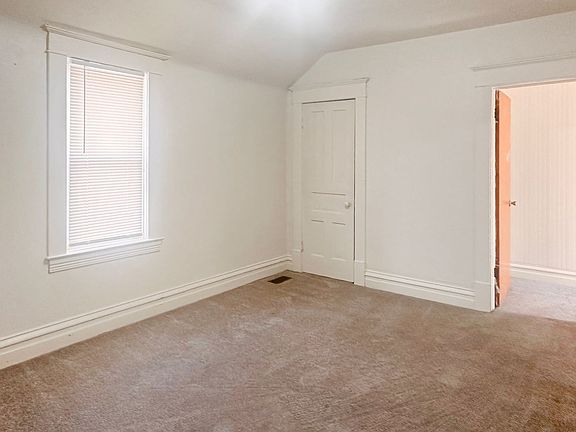 3rd image of 623-625 Lane Ave NW