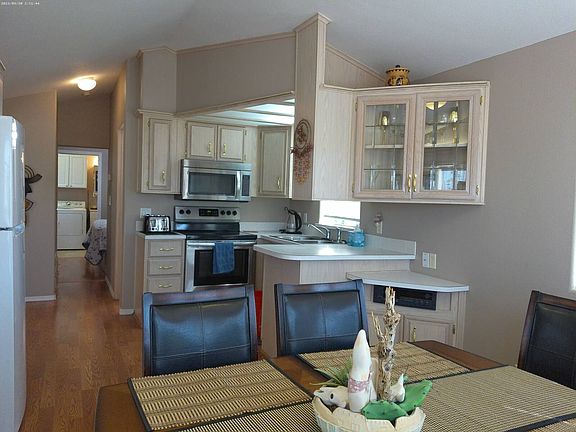 5th image of 4860 E Main St #H61