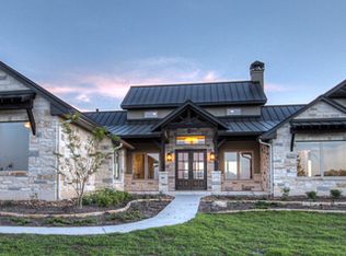 2866 Clubs Dr, Boerne, TX 78006