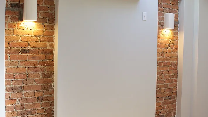 Rented by Nooklyn NYC LLC | media 46