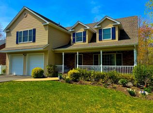 168 Ridge Rd, Valley Cottage, NY 10989