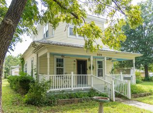 909 Lincoln St, Neodesha, KS 66757