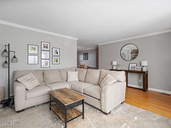 4th image of 3633 Windward Way