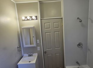 265 W Oregon Ave, Sebring, OH 44672