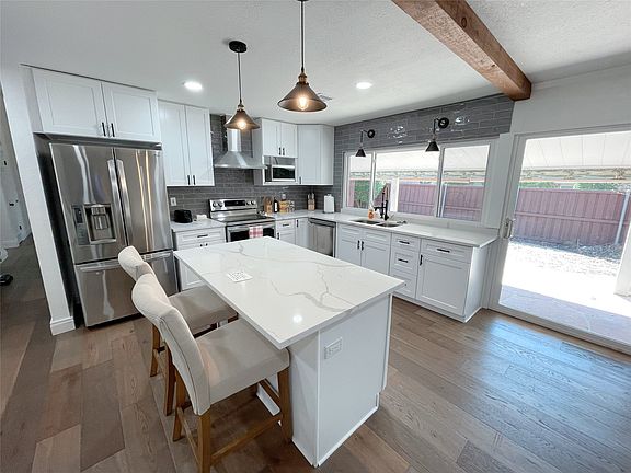 5th image of 6401 Apache Ct