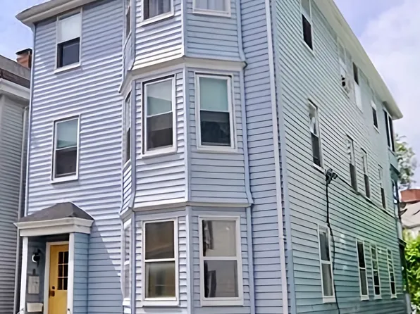 49 Prince St #1, Brookline, MA 02445