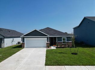 807 Stoney Point Ln, Dayton, TX 77535