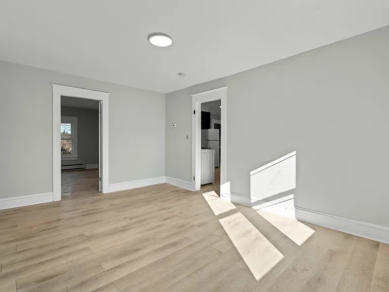 50 Hillside Pl #3 — Photo 10