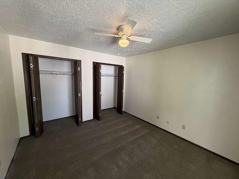1058 N 250 W #3 — Photo 11