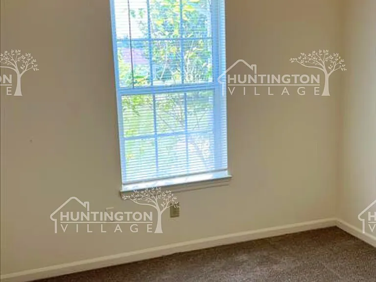 119 Mandalin Dr — Photo 4