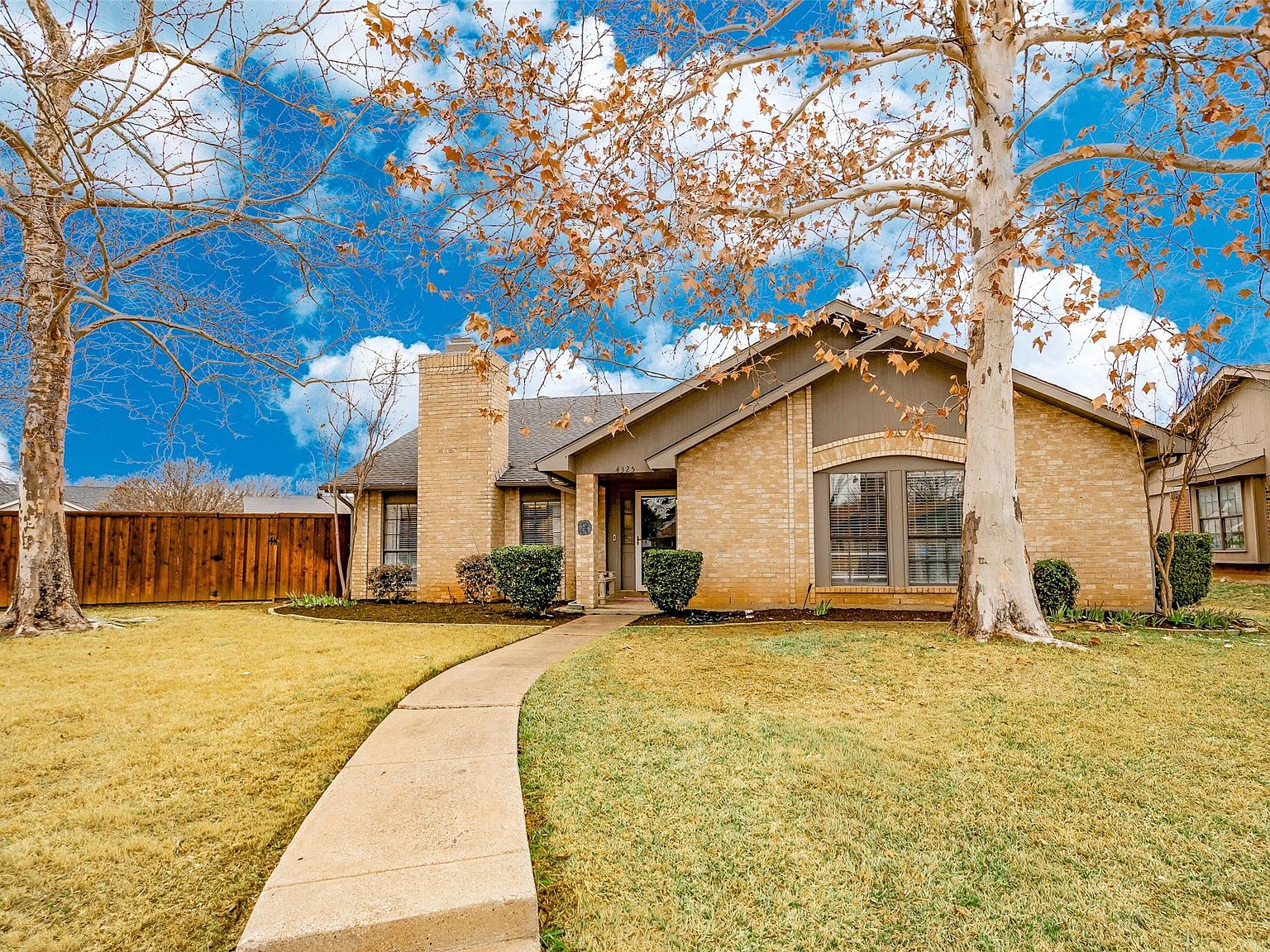 House on the Hil(Flower)ロンパース、70センチ 4325 Avon Ct, Flower Mound, TX 75028 | Zillow
