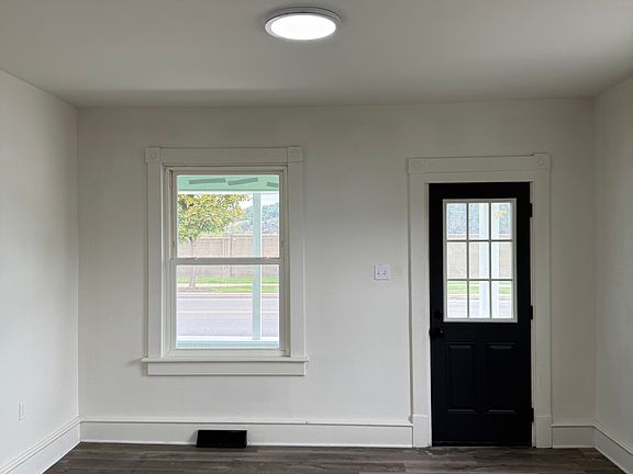 5th image of 418 S Front St #1