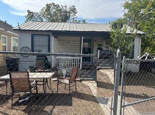 2214 W Cesar E Chavez Blvd, San Antonio, TX 78207