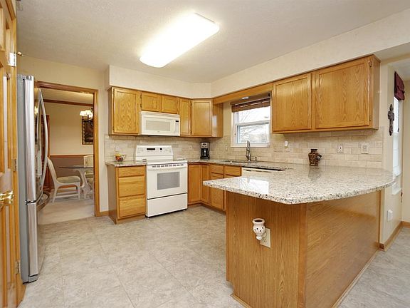 5th image of 6788 Stone Valley Ct