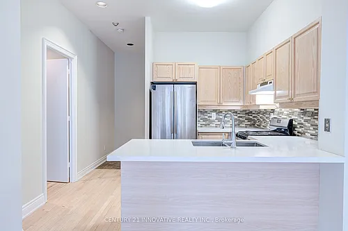 7 King St E #1117 Photo 1