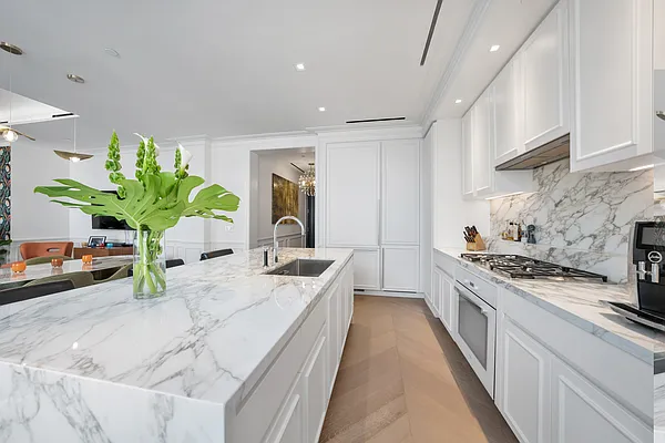 Rented by Corcoran | media 14