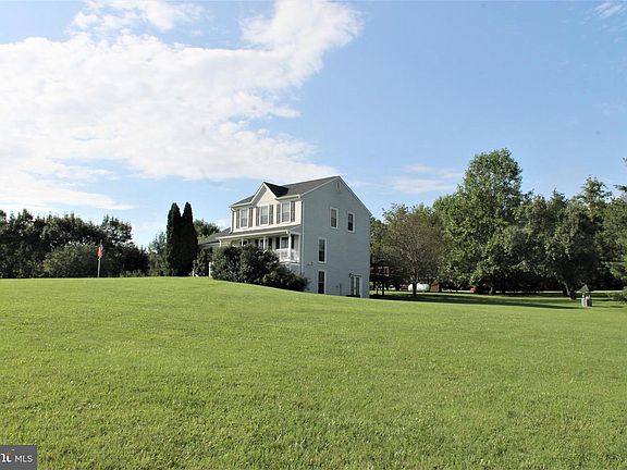 5th image of 8030 Tackett Ln