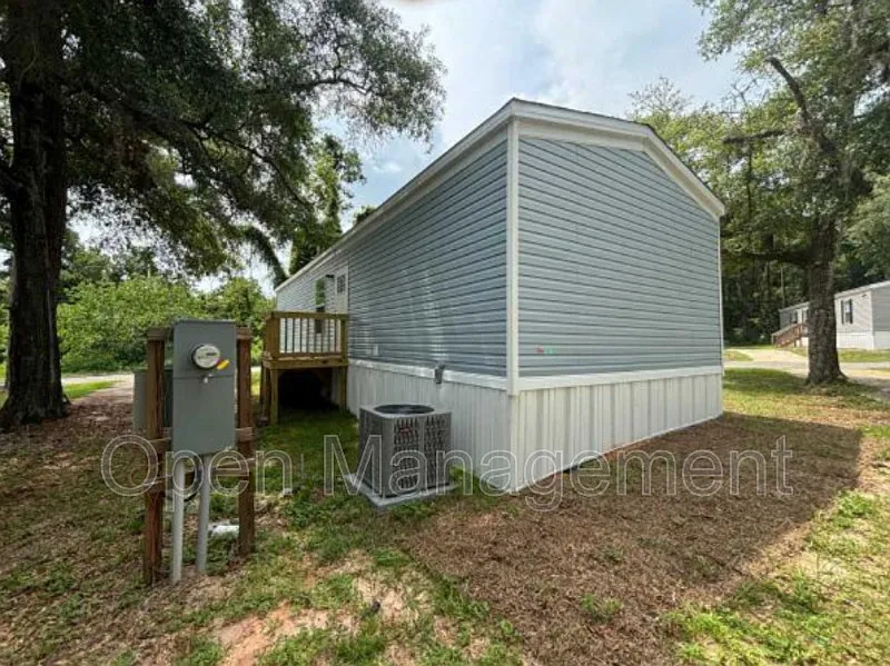 Building Photo - 356 Bayhead Dr #239