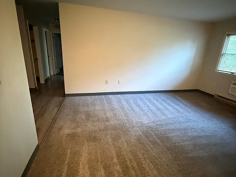 79 Eastern Ave — Photo 6