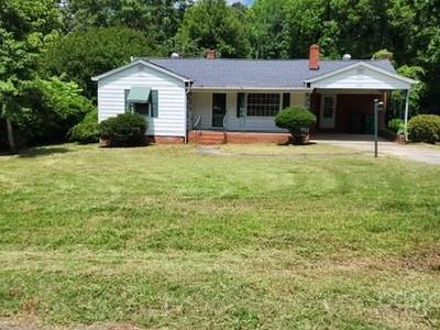 8000 Chapman St, Charlotte, NC, 28216