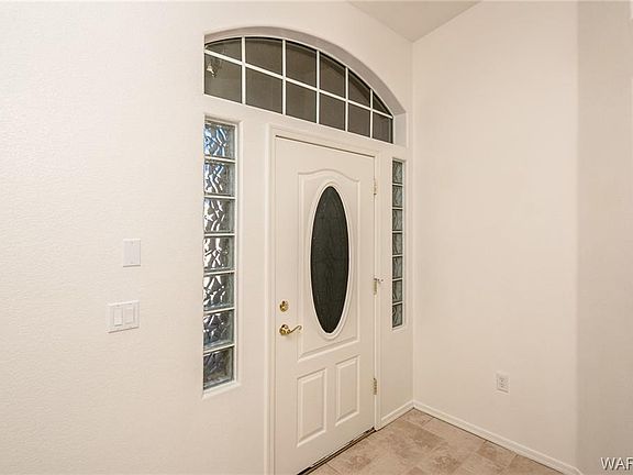5th image of 2111 E Sandtrap Ln