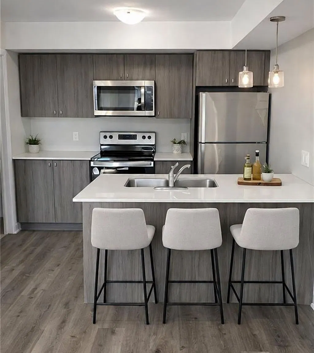 2 bed, $2,200 — Photo 4