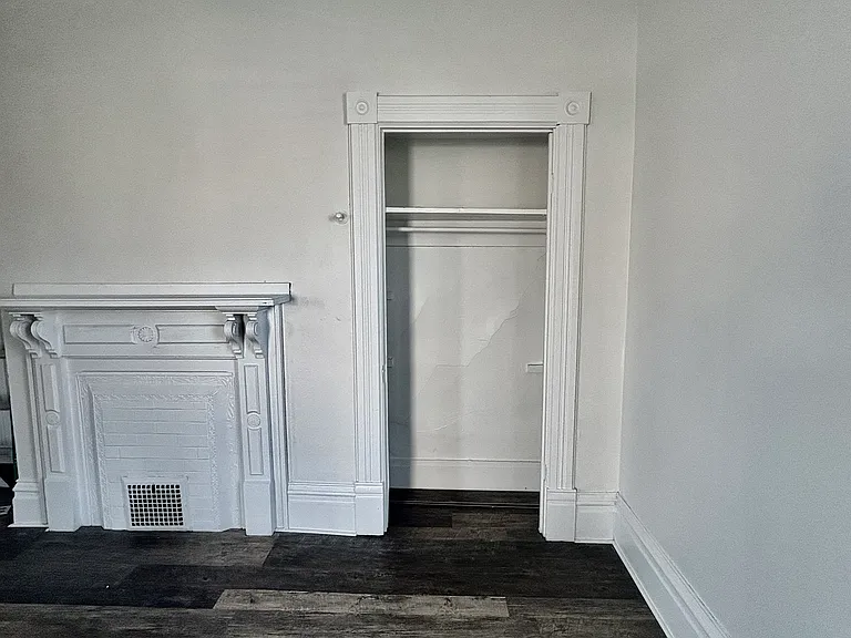 318 W Pike St #2 — Photo 3