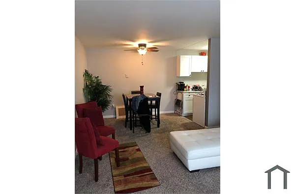 Building Photo - 6503 Hasler Ln #2