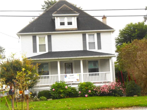 6130 Main Rd, Stafford, NY 14143