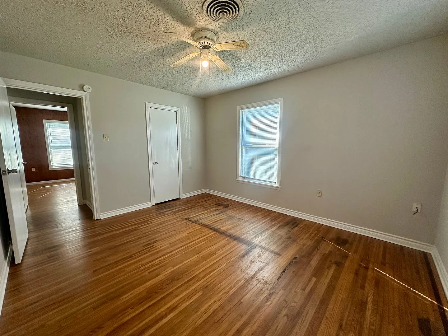 2612 Alice Ave — Photo 4