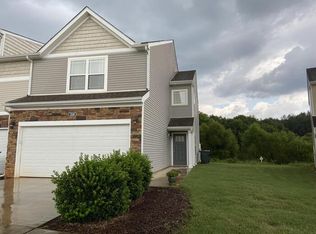 210 Falling Water Ln SW, Madison, AL 35756