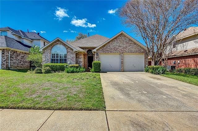 1st image of 2228 Ellis Dr