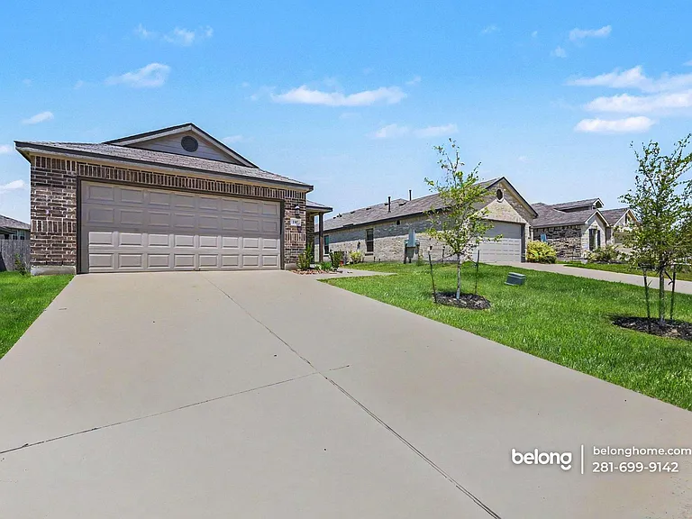 260 Gallant Front Ln — Photo 4