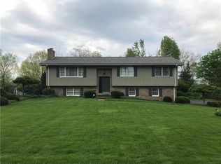 27 Coates Ln, Indiana, PA 15701