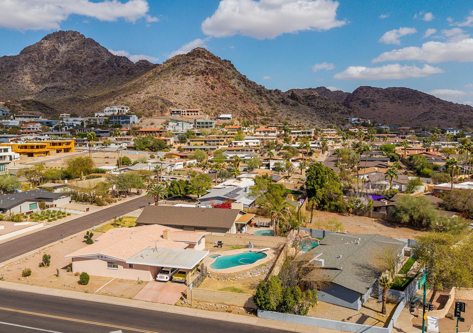 2202 E LINCOLN Drive, Phoenix, AZ 85016 | Zillow