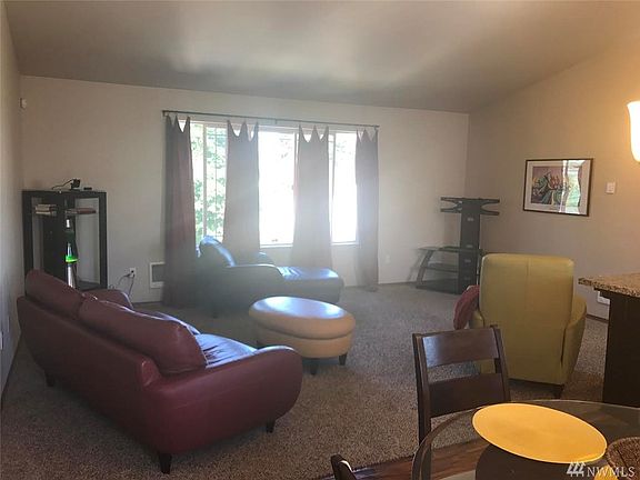 5th image of 4405 E I St