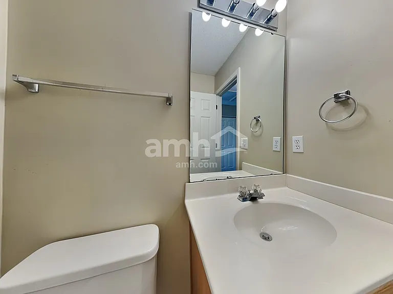 1006 Fort Clapsop Ct — Photo 14