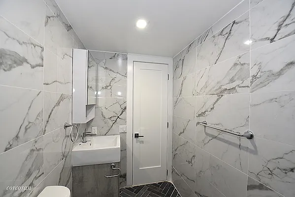 Rented by Corcoran | media 38