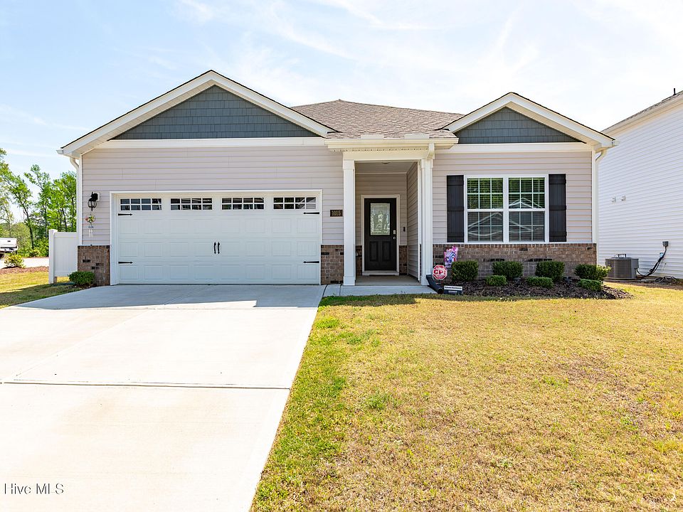 1st image of 1015 Saddlebrook Drive